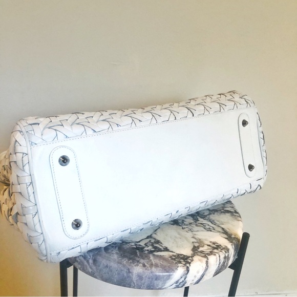 Dior Lady Dior weaved bag - Picture 5 of 10